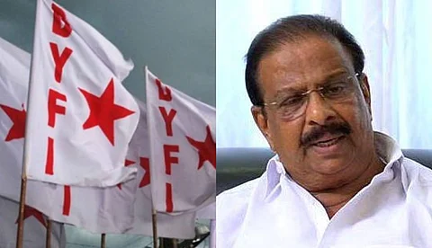 21ാം നൂറ്റാണ്ടിലും ജാതിമഹിമ പറയുന്ന സുധാകരനെ എഐസിസി തിരുത്തുമോ? എം.എം മണിക്കെതിരായ അധിക്ഷേപത്തിൽ മാപ്പ് പറയണമെന്ന് ഡിവൈഎഫ്ഐ