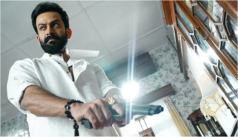 4 ദിവസം 25കോടി, കടുവയുടെ കുതിപ്പ് ജനഗണമന 8 ദിവസത്തെ കളക്ഷന് പിന്നിലാക്കി