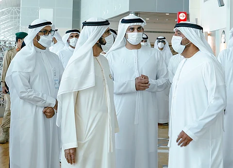 വിമാനത്താവളത്തില് ദുബായ് ഭരണാധികാരിയുടെ അപ്രതീക്ഷിത സന്ദർശനം