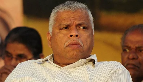 കണ്ണൂര് സര്വകലാശാലയിലെ രണ്ടാം റാങ്കുകാരന് ഒന്നാം റാങ്കുകാരിയുടെ അത്ര യോഗ്യതയില്ല: എം.വി ജയരാജന്