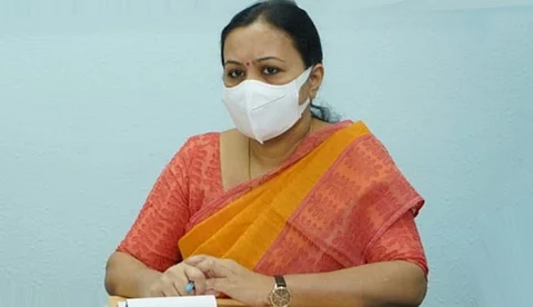 'ചോദ്യങ്ങള്ക്ക് അവ്യക്തമായ മറുപടി നല്കരുത്'; ആരോഗ്യമന്ത്രിക്ക് സ്പീക്കറുടെ താക്കീത്