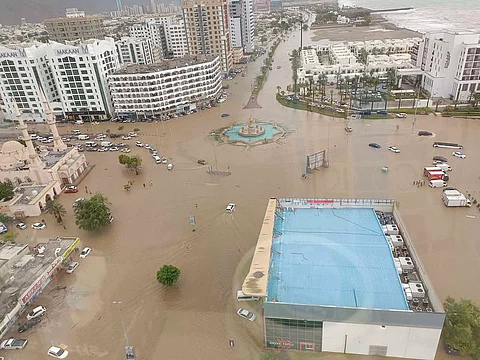 യുഎഇ മഴ :പാസ്പോർട്ടും മറ്റ് വിലപ്പെട്ട രേഖകളും നശിച്ചു, മലയാളികള് അടക്കമുളളവർ ആശങ്കയില്