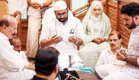 'നിക്കാഹിന് വധുവിനെ പള്ളിയില് കയറ്റിയത് തെറ്റായിപ്പോയി'; മാപ്പ് പറഞ്ഞ് ജമാ അത്തെ ഇസ്ലാമി മഹല്ല് കമ്മിറ്റി
