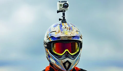 ഹെല്മറ്റില് ക്യാമറ വേണ്ടെന്ന് ആവര്ത്തിച്ച് എംവിഡി ; മൂന്ന് മാസത്തേക്ക് ലൈസന്സ് റദ്ദാക്കും