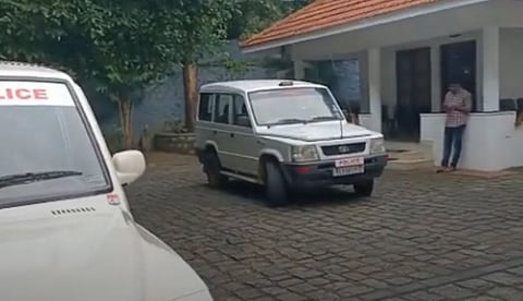 നടിയെ ആക്രമിച്ച കേസ്; ഷോണ് ജോര്ജിന്റെ വീട്ടില് ക്രൈംബ്രാഞ്ച് റെയ്ഡ്
