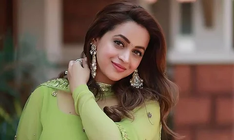 വീണ്ടും ഇരുട്ടിലേക്ക് തളളിവിടാന് നോക്കുന്ന ഒരുപാട് പേരുണ്ട്, സൈബർ ആക്രമണത്തില് പ്രതികരിച്ച് ഭാവന