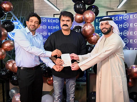 നടൻ അനൂപ് മേനോനും യുഎഇ ഗോൾഡൻ വിസ