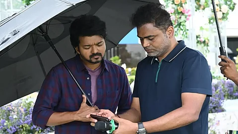 'വിജയ് സാറാണ് എന്റെ നിരൂപകനും വിമര്ശകനും' ; എന്തിന് സീരിയലുകളെ ഡീഗ്രേഡ് ചെയ്യുന്നു ? വാരിസ് വിമര്ശനത്തില് സംവിധായകന്