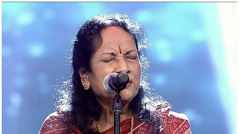 വാണിജയറാമിന്റെ ശബ്ദത്തിനു മരണമില്ല, ശബ്ദം ആകാശമാണ്.