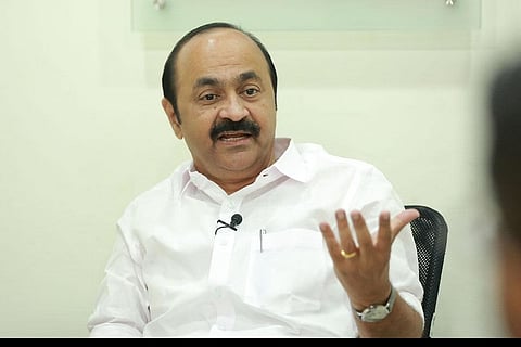 സി.പി.എം രാഹുല് ഗാന്ധിയെ പിന്തുണച്ചത് സ്വയരക്ഷയ്ക്ക് വേണ്ടി