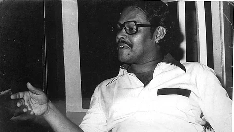 ഇന്നസെന്റ് എല്ലാവരെപ്പറ്റിയും കഥകളുണ്ടാക്കുമായിരുന്നു. ആരെപ്പറ്റിയാണോ കഥയുണ്ടാക്കുന്നത് അയാളോടായിരുന്നു ആ കഥ ആദ്യം പറയുക