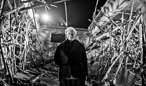 വിവാൻ സുന്ദരം: അപനിർമ്മാണത്തിന്റെ കലാകാരൻ