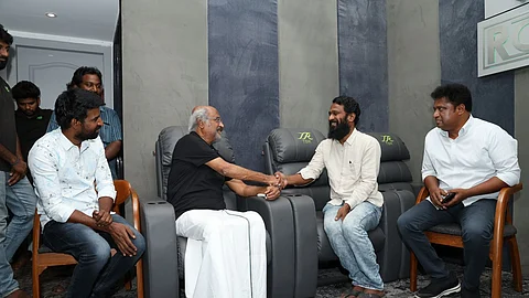 'വെട്രിമാരൻ തമിഴ് സിനിമയുടെ അഭിമാനം, വിടുതലൈ തിരക്കഥാകാവ്യം'; രണ്ടാം ഭാഗത്തിനായി കാത്തിരിക്കുന്നുവെന്ന് രജനീകാന്ത്