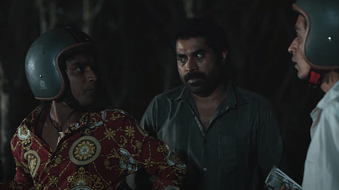 'ഇപ്പൊ പാർട്ടി ഓഫീസ്ന് ബോംബെറിഞ്ഞയ്ഞ്ഞാ പോലീസൊന്നും പിടിക്കൂല'; 'മദനോത്സവം' സക്സസ് ടീസർ