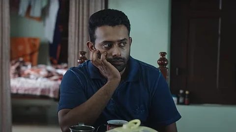 പാളിപ്പോകുന്ന ഒളിച്ചോട്ടവുമായി അന്നയും അര്ജുനും ; 'ത്രിശങ്കു' ട്രെയ്ലര്