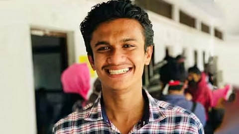വ്യാജഡിഗ്രി വിവാദം; നിഖിൽ തോമസിനെ എസ്.എഫ്.ഐ പ്രാഥമികാംഗത്വത്തിൽ നിന്ന് പുറത്താക്കി, ഒരു പ്രവർത്തകനും
ചെയ്യരുതാത്തതെന്ന് സംഘടന