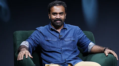 'ഞങ്ങൾ ആക്ടേഴ്സ് തമ്മിൽ ഇതിലൊരു കോമ്പറ്റീഷൻ തന്നെ ഉണ്ടായിരുന്നു', നല്ല നിലാവുള്ള രാത്രിയെക്കുറിച്ച് റോണി ഡേവിഡ്