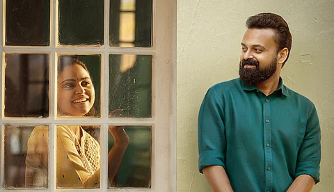 കനത്ത മഴയെ തുടര്ന്ന് സെന്ന ഹെഗ്ഡെ-കുഞ്ചാക്കോ ബോബന് ചിത്രം പദ്മിനിയുടെ റിലീസ് മാറ്റിവച്ചു