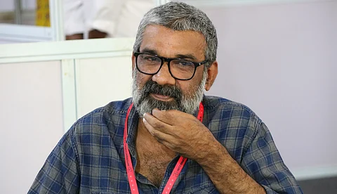 'രഞ്ജിത്ത് മാടമ്പിത്തരം നടപ്പാക്കാൻ ശ്രമിച്ചാൽ ചോദ്യം ചെയ്യും' ; അവാർഡ് പ്രഖ്യാപനത്തിൽ സമഗ്ര അന്വേഷണം വേണമെന്ന് എ ഐ വൈ എഫ്