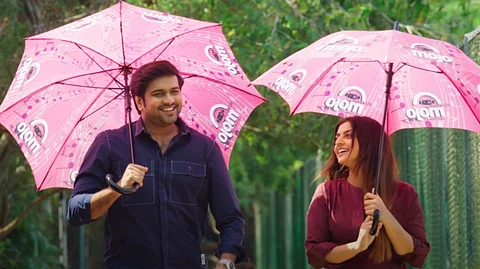 'ഈ തെരുവിലെ പറവകൾ തല പുകഞ്ഞലയേ' ; അച്ഛനൊരു വാഴ വെച്ചുവിലെ പുതിയ ഗാനം