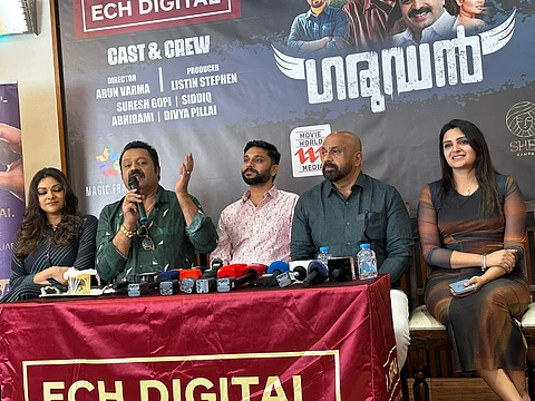 രാഷ്ട്രീയത്തിന്റെ പേരില് സിനിമയ്ക്ക് നെഗറ്റീവ് റിവ്യൂ നല്കുന്നവരെ ഗൗനിക്കാറില്ലെന്ന് സുരേഷ് ഗോപി