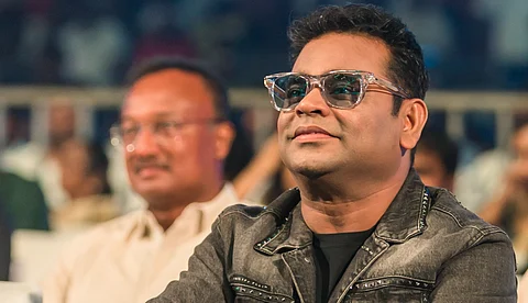'കുടുംബങ്ങളുടെ അനുവാദത്തോടെയാണ് ഗാനം ഒരുക്കിയത്' ; എ ഐ ഗാനത്തിൽ വിശദീകരണവുമായി എ ആർ റഹ്മാൻ