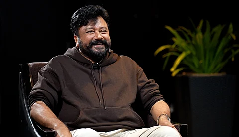 'പെർഫോമൻസ് കണ്ട് രജിനികാന്ത് രണ്ട് തവണ വിളിച്ചു, പ്രഭു സാർ എയർപോട്ടിൽ പോയാൽ പോലും ആളുകൾ പസിക്കിത് മണി എന്ന് വിളിക്കാൻ തുടങ്ങി'; ജയറാം