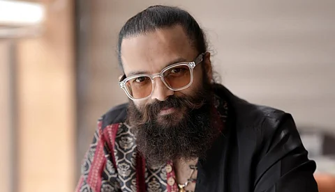 'ഒരു രാഷ്ട്രീയ പാർട്ടിയോടും ചായ്വില്ല'; കലാകാരന് പാർട്ടിയില്ല എന്നാണ് താൻ വിശ്വസിക്കുന്നതെന്ന് ജയസൂര്യ