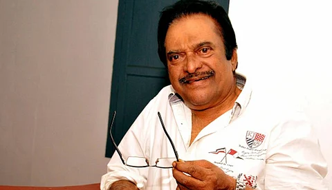 പതിനൊന്ന് വർഷത്തിന് ശേഷം ഹരിഹരൻ മടങ്ങിയെത്തുന്നു, അഭിനേതാക്കളെ ക്ഷണിച്ച് കാവ്യ ഫിലിംസ്