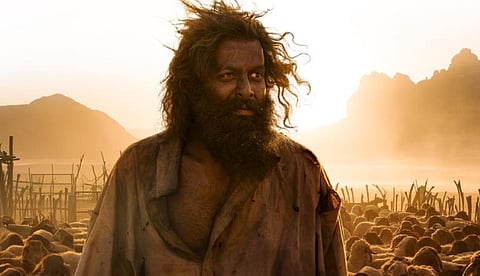 G.O.A.T ആയി ആടുജീവിതം; ഒമ്പത് ദിവസം കൊണ്ട് 100 കോടി കയറുന്ന ആദ്യ മലയാള ചിത്രം