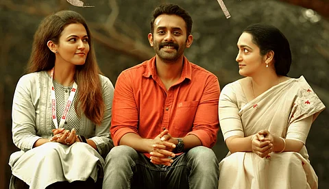 'അഞ്ച് താരങ്ങൾ, അഞ്ച് തരത്തിൽ പോസ്റ്ററുകൾ'; ആനന്ദ് ശ്രീബാലയുടെ ഫസ്റ്റ് ലുക്ക് പുറത്ത്