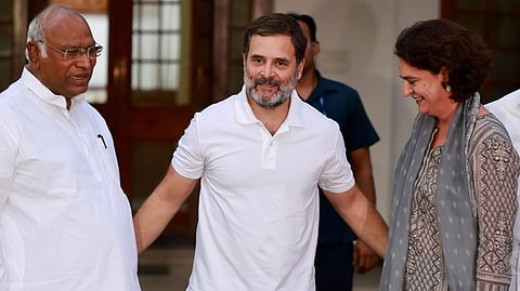 എന്റെ അഭയവും വീടും കുടുംബവുമായിരുന്നു നിങ്ങള്, സങ്കടമുണ്ട്; വയനാട്ടുകാര്ക്ക് കത്തെഴുതി രാഹുല് ഗാന്ധി