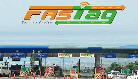 ഫാസ്ടാഗ് മുൻ വശത്ത് തന്നെ വേണം, ഇല്ലെങ്കിൽ ഇരട്ടി ടോൾ ഈടാക്കും