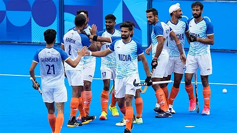 മെഡലോടെ മടക്കം; ഒളിംപിക്സ് ഹോക്കിയില് വെങ്കലം നിലനിര്ത്തി ഇന്ത്യ