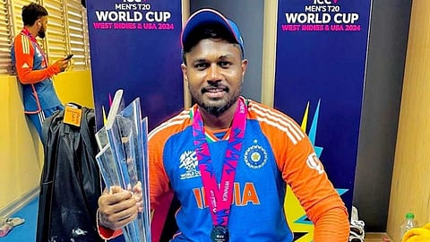 പിന്തുണക്കുന്ന ആരാധകർക്ക് വിമർശിക്കാനും അവകാശമുണ്ട്; ആരാധക പിന്തുണയെ കുറിച്ച് സഞ്ജു സാംസൺ