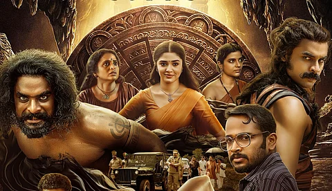 'ഒരു നാടിനെ ജയിച്ച കള്ളന്റെ കഥ വരുന്നു'; ദൃശ്യവിരുന്നൊരുക്കി അജയന്റെ രണ്ടാം മോഷണം ട്രെയ്ലര്