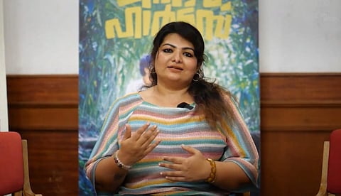 'അമ്മ'യുടെ ഉപസംഘടന ആണോ പ്രൊഡ്യൂസേഴ്സ് അസോസിയേഷന്? പല നിര്മ്മാതാക്കളെയും ഷോയില് നിന്ന് വിലക്കി: സാന്ദ്ര തോമസ്