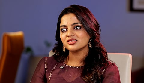 ഞാന് പറയുന്നത് 'തഗ്' അല്ല, അങ്ങനെ വ്യാഖ്യാനിക്കപ്പെടുന്നതില് ഒന്നും ചെയ്യാനാകില്ല: നിഖില വിമല്