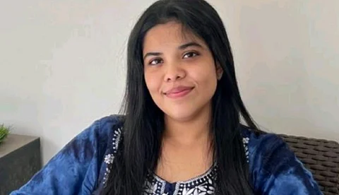 'നീ വേണം ഈ മോശം അഭിപ്രായം മാറ്റാന്': അന്നയുടെ ജീവനെടുത്ത കോര്പ്പറേറ്റ് സമ്മര്ദങ്ങള്