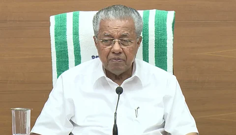 വയനാട് ദുരിതാശ്വാസത്തില് നടക്കുന്നത് നശീകരണ മാധ്യമപ്രവര്ത്തനം, കണക്കുകള് എണ്ണിപ്പറഞ്ഞ് മുഖ്യമന്ത്രി; വാർത്താസമ്മേളനം പൂർണ്ണരൂപം