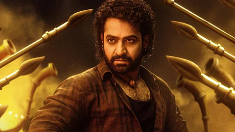 തെലുങ്കിനെക്കാൾ ഹിന്ദി പതിപ്പ് കൂടുതൽ പ്രിയം; ജൂനിയർ എൻ.ടി.ആർ ചിത്രം ദേവര ബോക്സ് ഓഫീസിൽ അഞ്ചാം ദിനം നേടിയത് എത്ര?