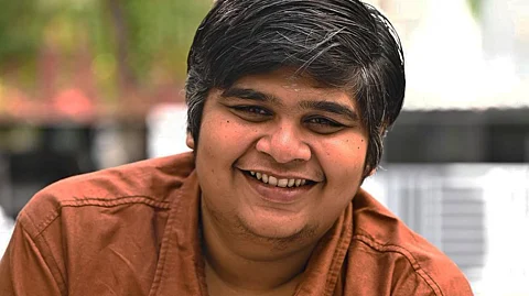 'സിനിമ നല്ലതോ മോശമോ എന്ന് നോക്കിയാൽ പോരെ, എന്തിനാണ് കളക്ഷനെക്കുറിച്ച് ചിന്തിക്കുന്നത്'; കാർത്തിക് സുബ്ബരാജ്