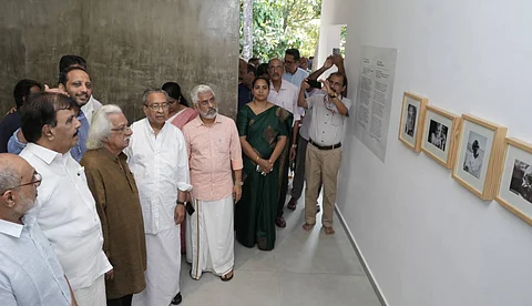 ബഷീര് മ്യൂസിയം സാംസ്കാരിക കേരളത്തിന്റെ കടപ്പാട്: അടൂര് ഗോപാലകൃഷ്ണന്