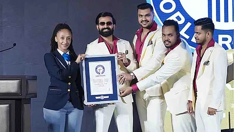 ഗിന്നസ് വേൾഡ് റെക്കോർഡ് സ്വന്തമാക്കി ഡെൽറ്റ ഇന്റർനാഷണൽ ട്രേഡിംഗ് അക്കാദമി