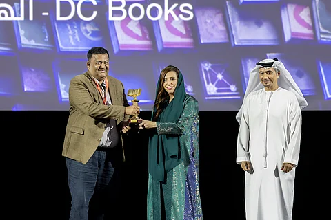 ഷാർജ പുസ്തകോത്സവം: വിവിധ വിഭാഗങ്ങളില് പുരസ്കാരം നല്കി ബുക്ക് അതോറിറ്റി, ഡി സി ബുക്സിന് മികച്ച അന്തർദേശിയ പ്രസാധക പുരസ്കാരം