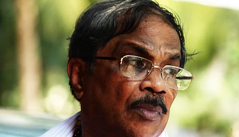 എംടി, തലമുറകളെ തൊടുന്ന വിഷാദാത്മക കാല്പനികത