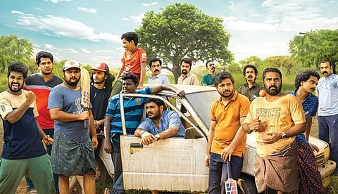 'കണ്ടം ക്രിക്കറ്റ് കളിയും, കുറെ കളി തമാശകളും', കമ്മ്യൂണിസ്റ്റ് പച്ച അഥവാ അപ്പ ജനുവരി 3 മുതൽ തിയറ്ററുകളിൽ