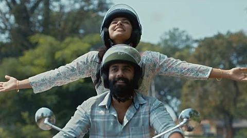'രാ ശലഭങ്ങളായി നമ്മൾ'; അർജുൻ അശോകൻ നായകനാകുന്ന അൻപൊടു കൺമണിയിലെ പ്രണയഗാനം
