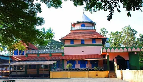 വഖഫ് സ്വത്തായ മമ്പുറം ജാറവും മറിച്ചുവിറ്റു! നിസാര് കമ്മീഷന് കണ്ടെത്തിയ ലീഗിന്റെ വഖഫ് കൊള്ളകള് - Part 3