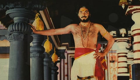 ധര്മ്മസങ്കടങ്ങള് താരിമുഴക്കി നിന്നൊരു കാലം: ഒരു വടക്കന് വീരഗാഥ വീണ്ടും കാണുമ്പോള്